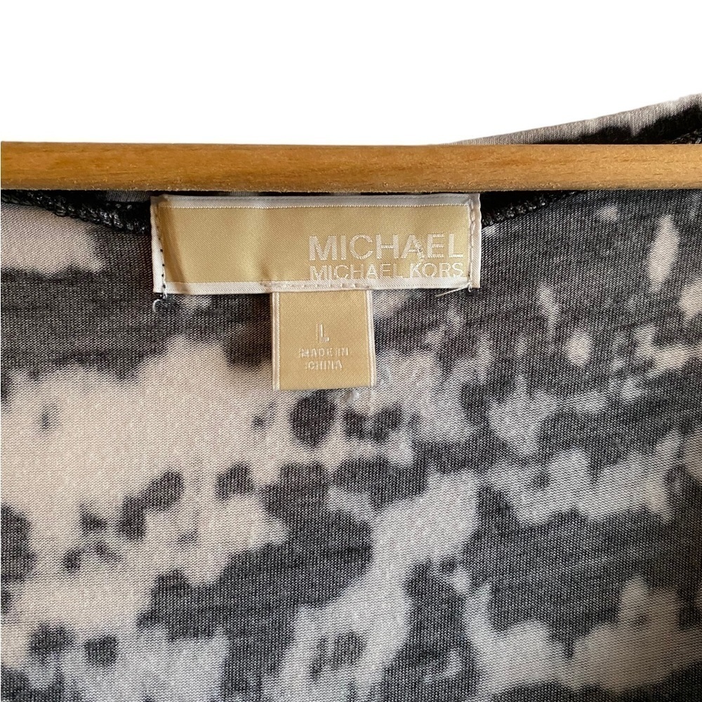 Michael Michael Kors Black and White Short Sleeve T-Shirt Size Large - Picture 3 of 5